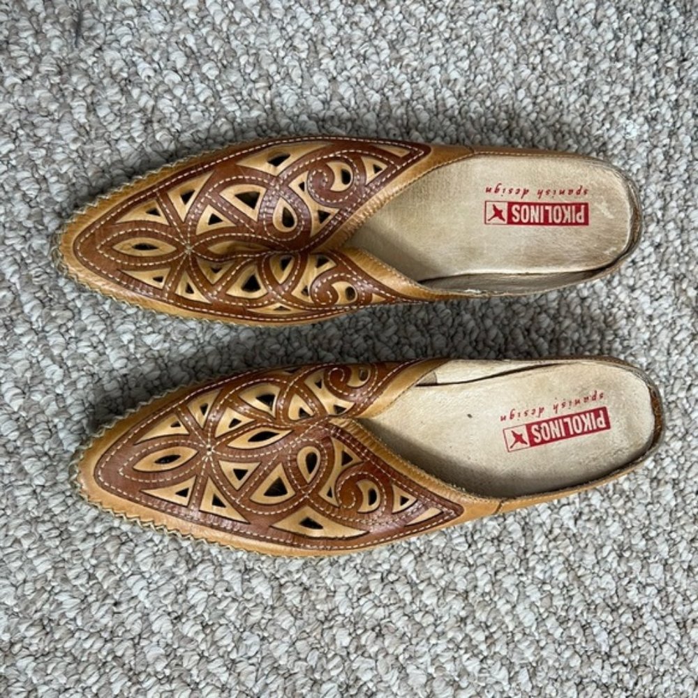 Pikolinos brown Leather Cut Out Mule Clogs Women's size 39